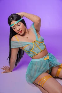 sofiajons_s A little princess in Hallowen sexfoto 3