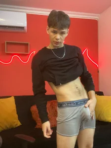 LoganSteel_ Sexy boy😏 slika 3