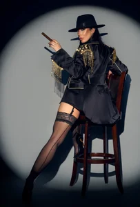 Mobster Vibes de ViviRuth  7 Imagens