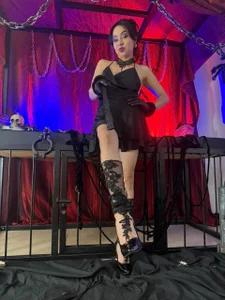 MissVictoria_ CELEBRATE HALLOWEN WITH ME 🥵🍂 Pic 7