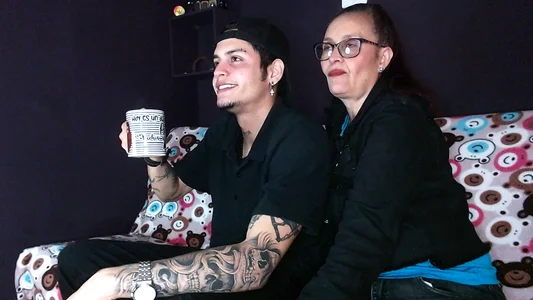 MILF_VS_TEEN's photo