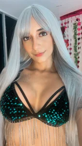 UrNewFantasy Jazmine grey 🩶 Pic 9