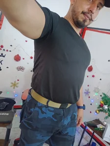 KalethBigDick outfits December صورة واحدة|KalethBigDick outfits December صورتان|KalethBigDick outfits December  3 صور|KalethBigDick outfits December  3 صورة