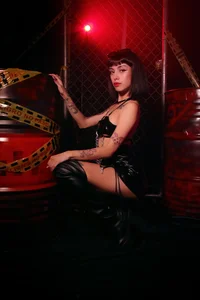 chloe_loggan: Strong woman 🔥 ( 4 фото)