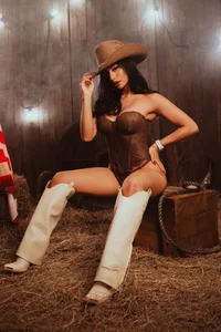 IzzyWild Wild Texas Style 🤠 Foto 7