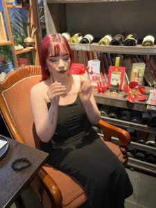 LizzieGrantt Elegant❤️💕 Pic 6