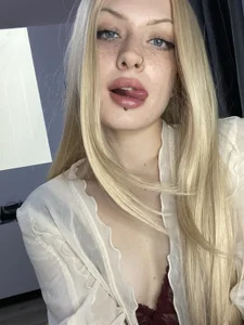 Lola-sweet-doll Public Pic 2