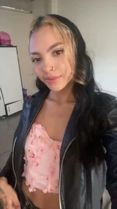 Cherryhot3 Public Immagine  4