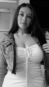 Samantha_Ange1 Public Pic 2