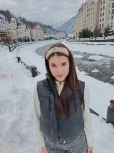 adria_cavalli 📍📍📍  3টি ছবি