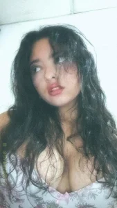 Diana_Lark Public Immagine  4