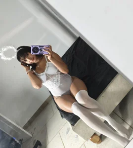 DakotaTylerr A good girl looking to behave badly 😲😈 Foto 5