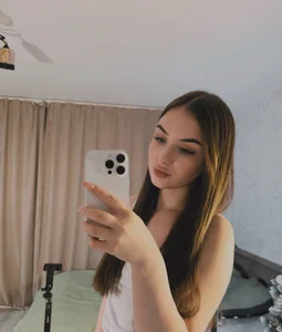 RinaModel my snowy December ❄️  3. fénykép