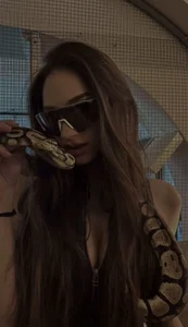 VanessaDirtyDiaries Pretty teen 🍭 Pic