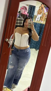 MelanyRodas Public Pic 4