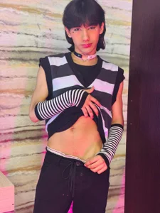 Lovers_21 I am not a mystery, I am a spark.🔥 รูป  6