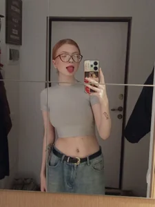 AnnaLucasShow Public slika 2
