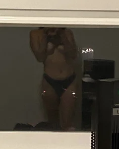 Jessi_Novva Public Kuva