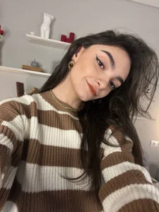 Morena_Dolce strict teacher Immagine  3