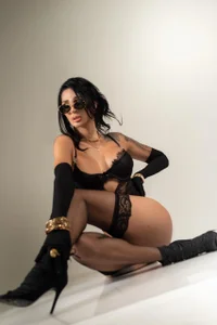 LUXURY od MeganFoxxi_  4 snímek