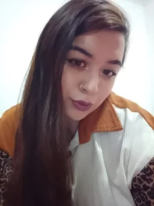 Nina_Laurent_ Public slika 3