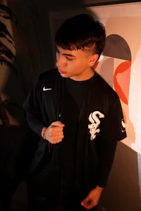 Public de EthanSantori  3 Imagens