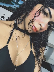 valeriavelasquez 😇😇😇 Foto