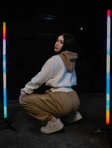 🤍Pretty Girl🤍 de BriannaFox1  2 Imagens