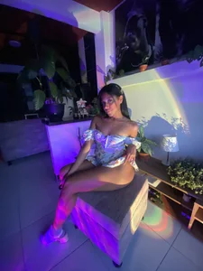 ElectraaJoness Pre-birthday photos✨🎱 사진 4