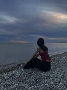 22Ava22 Public Pic 2