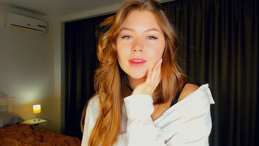 MardellAyling close-up my face 사진 7