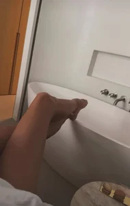 ScarlettandBennn Public Kuva 6