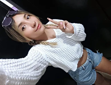 Happy_tits Public Foto 2