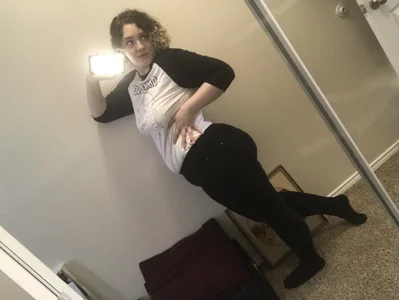 Thiccums-the-Goddess's photo