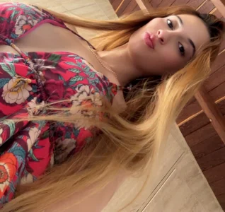emilywilliis Public Pic 9