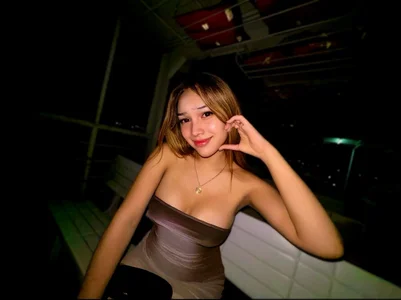 Public od CallMeLerren  2 snímek