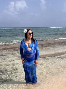 Ayha_khalaf vacation on the beach Pic 5