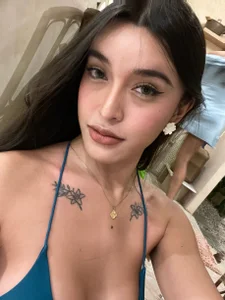 wiggle_nibble Me Myself And I ❤️ Pic 2