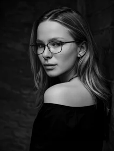 LibbyVenzeio Me Pic 2