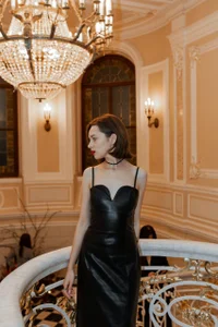 YourDarlingVivian Public Pic 2