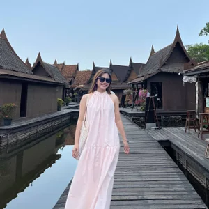 RoxannaNuriddin Public 사진 4