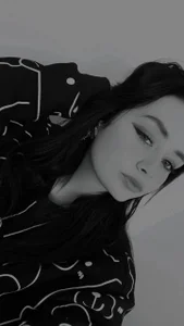 RandiFarewell Public Pic