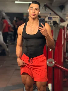 Troye_Williams 🤙 Foto