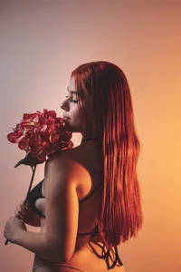 ArianaBaker Blooming in my own femininity✨❤️ Immagine  2