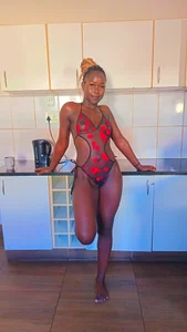 blackrose001 Hello daddies 😘 Foto 6