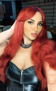 LaylaBlakes Red Secrets x slika