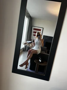 😘