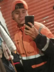 Ern3zto_calientePublic Bild