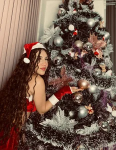 Poly_Sasha_ merry christmas my love 💋.🎄 Hình 3