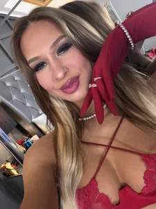 Jo_Reed Your desire 😈😈  5টি ছবি